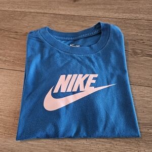 3/$6 Nike Shortsleeve T Shirt with Pink Logo Size Small, girls